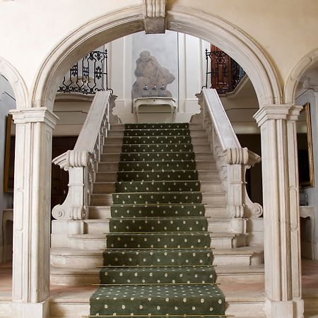 Hotel Palazzo Novello モンティキアーリ エクステリア 写真