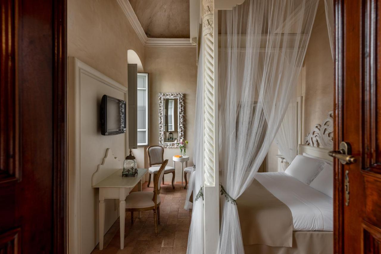 Hotel Palazzo Novello モンティキアーリ エクステリア 写真